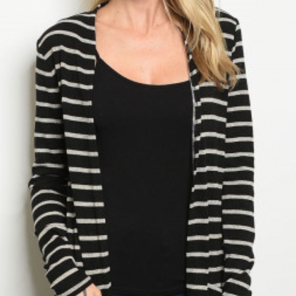 LAST 1! BLACK & GREY KNIT DUSTER/ CARDIGAN - Picture 2 of 8